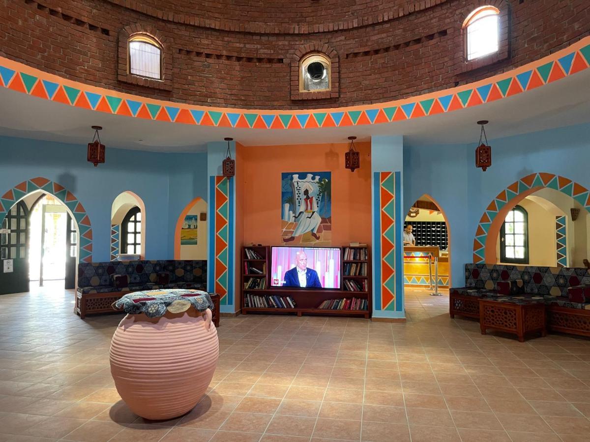 Blue Lagoon View Resort & Spa Marsa Alam Exterior foto