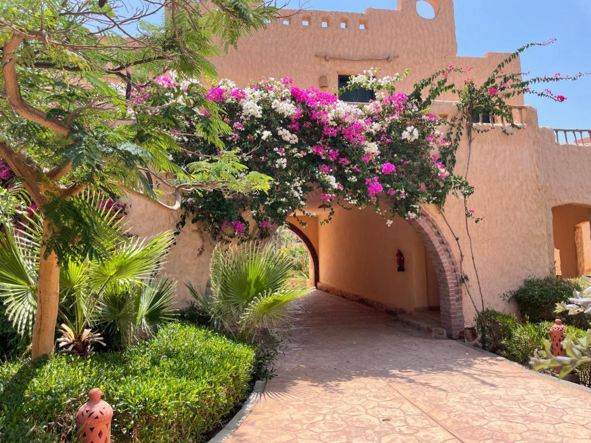 Blue Lagoon View Resort & Spa Marsa Alam Exterior foto